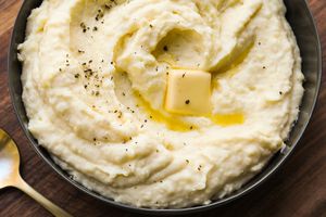 Rich and Creamy Mashed Potatoes Recipe